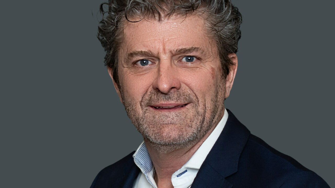 Talk to an Expert - ZCS Distribution